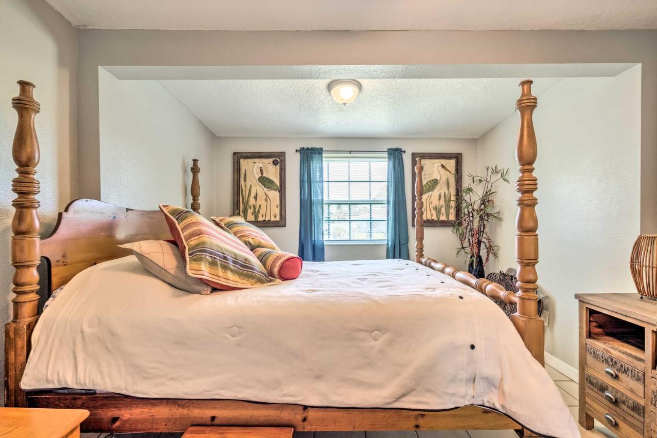 Cozy Canalfront Home Less Than 2 Miles To Hudson Beach! Exterior photo